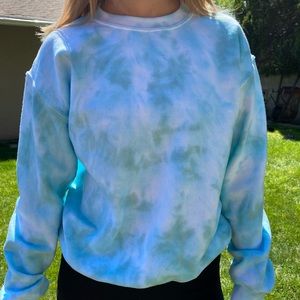 Blue Tie Dye Sweatshirt